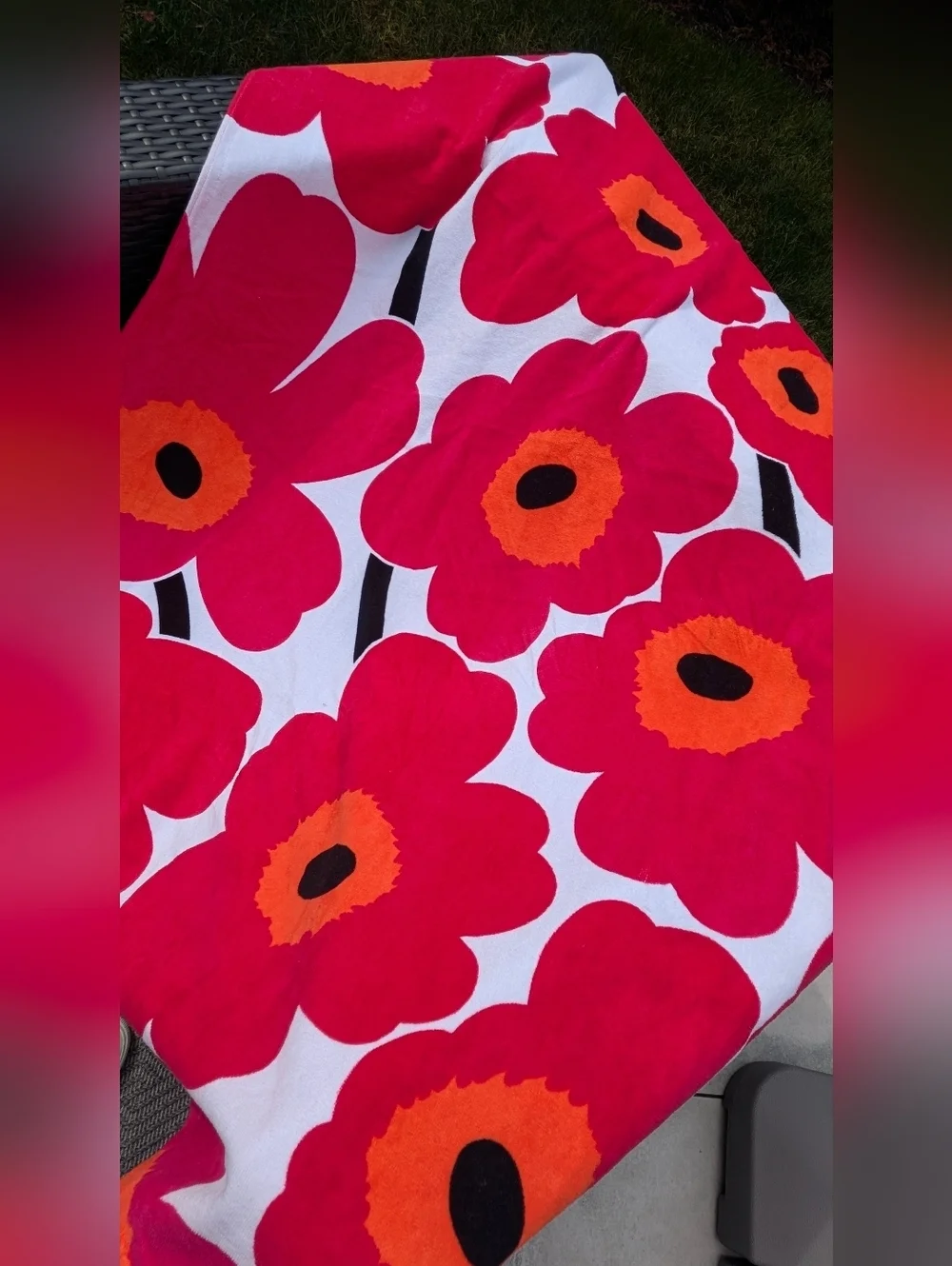 Marimekko Unikko Towel Red Pink White Floral Beach Bath Towel Finnish Design New